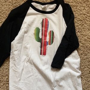 Baseball tee